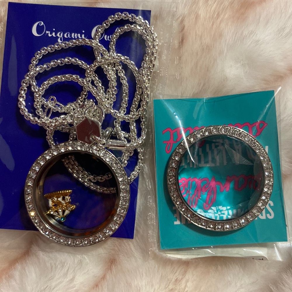 Origami Owl Locket Set New in Packages